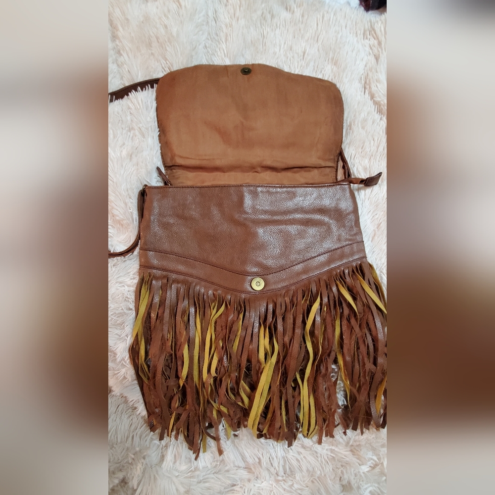 Call It Spring Handbag with Fringe - Picture 4 of 9